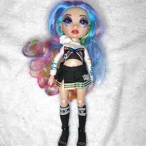 Rainbow High Amaya Raine Collectible Fashion Doll Figure Retired Series 2